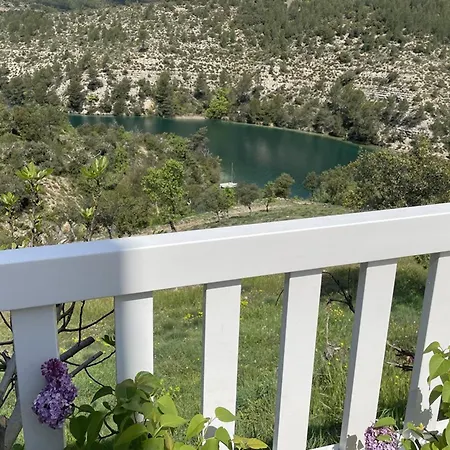 Lägenhet 5 Pers, Acces Prive Au Lac, Piscine - Fr-1-822-16 Esparron-de-Verdon