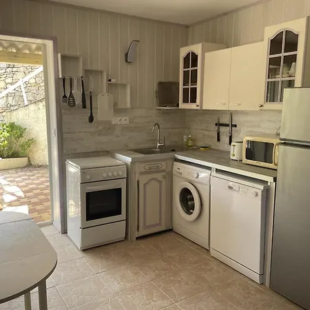 5 Pers, Acces Prive Au Lac, Piscine - Fr-1-822-16 Esparron-de-Verdon